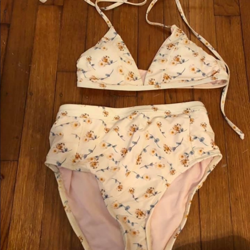 BIKINI